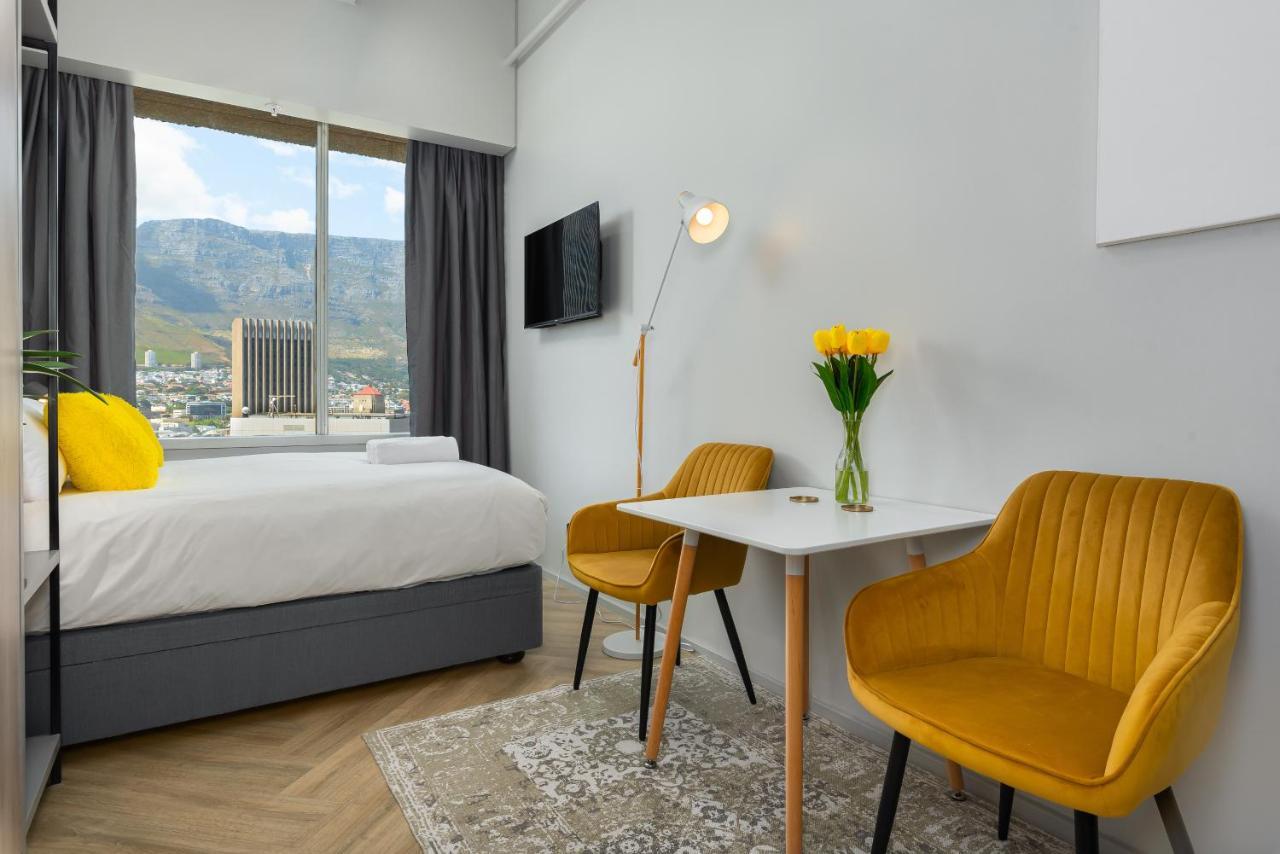 One Thibault Luxury Apartment *