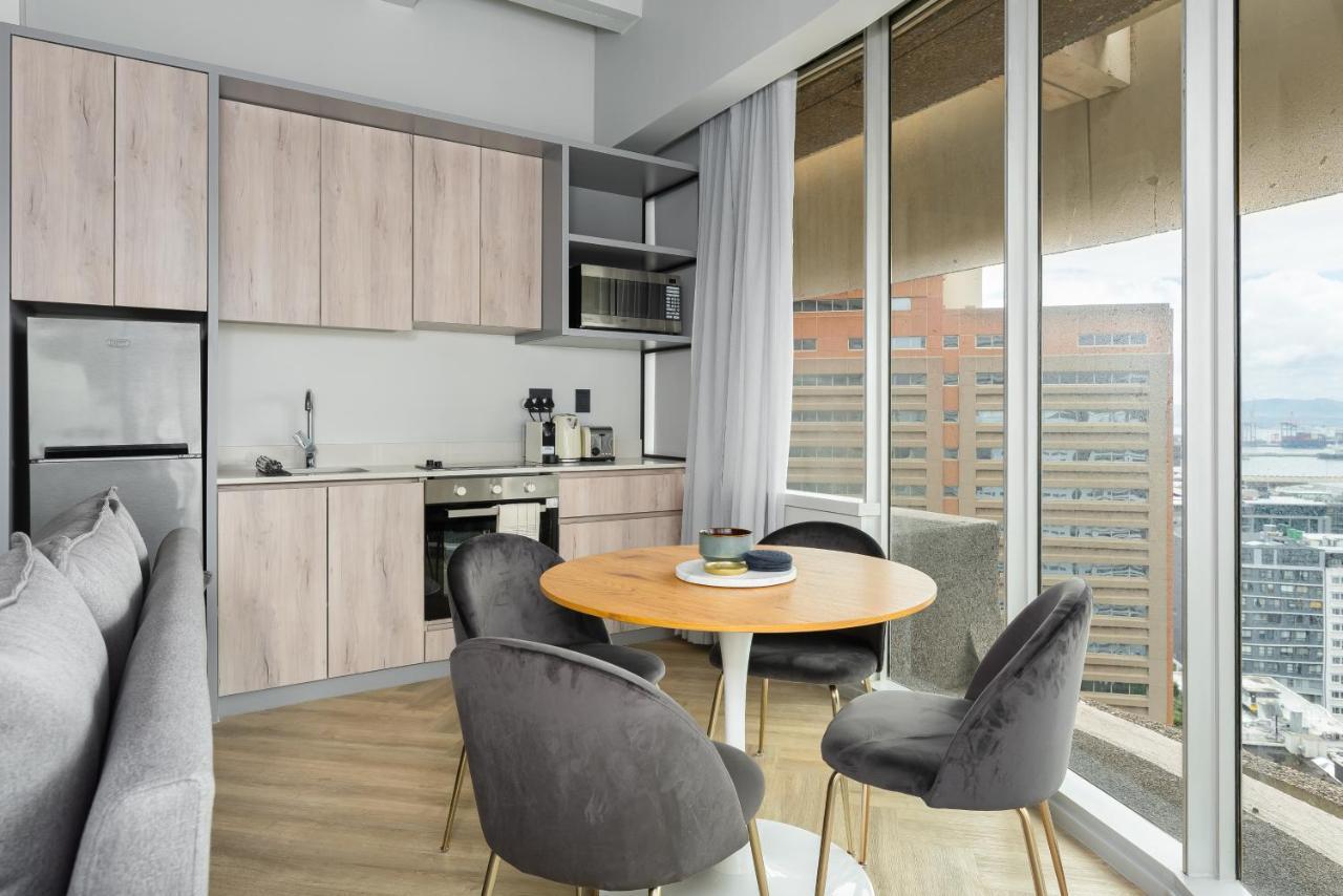 One Thibault Luxury * Cape Town