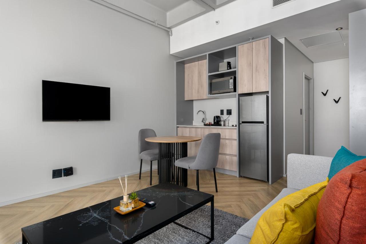 One Thibault Luxury