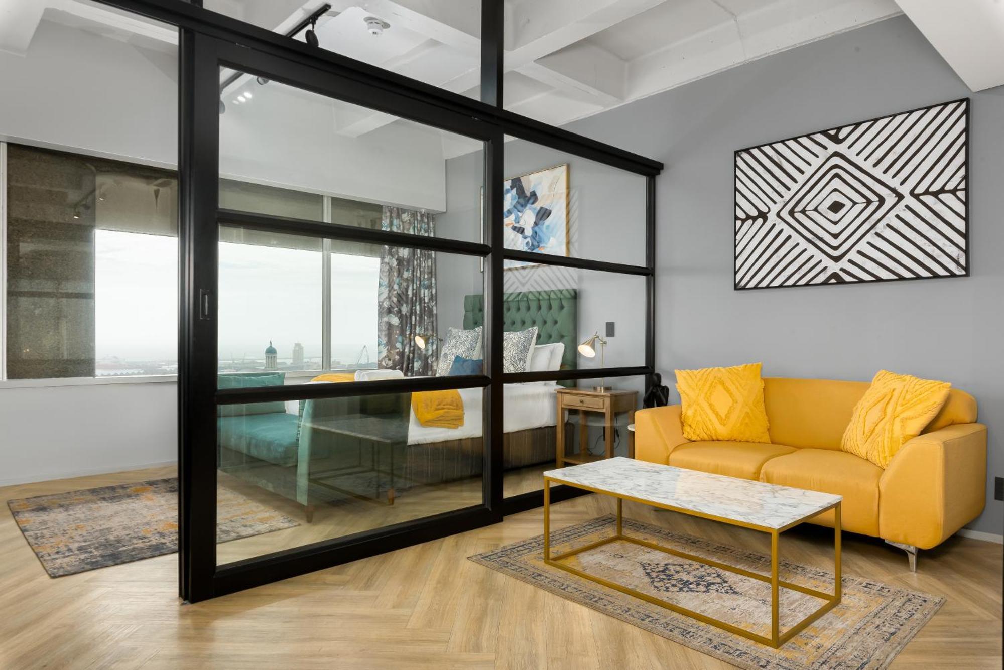 One Thibault Luxury
